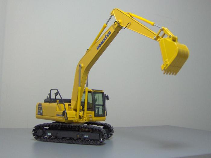 KOMATSU PC 210.8