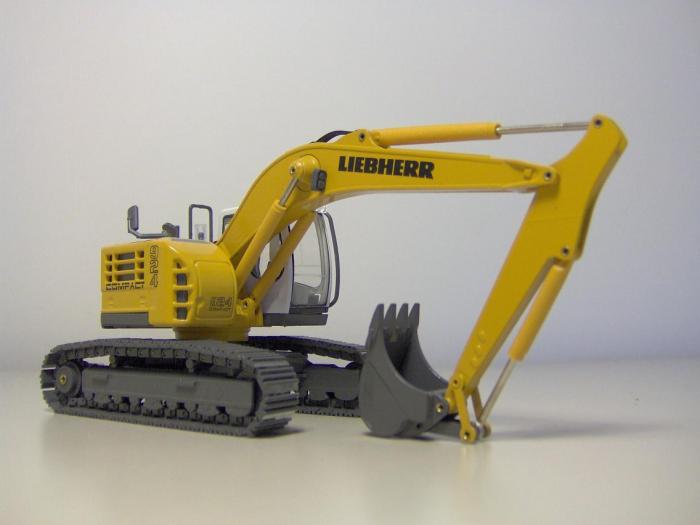 LIEBHERR R924 Compact