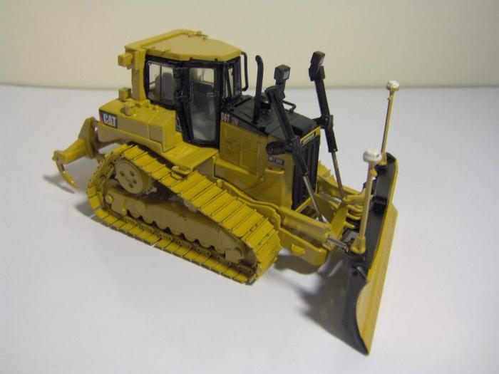 CAT D6T