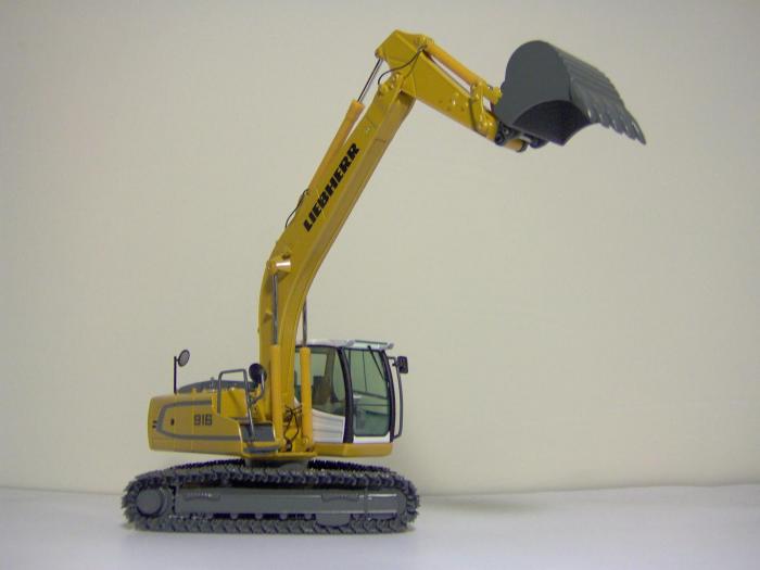 LIEBHERR R916