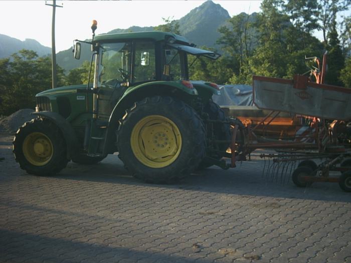 john deere 6220