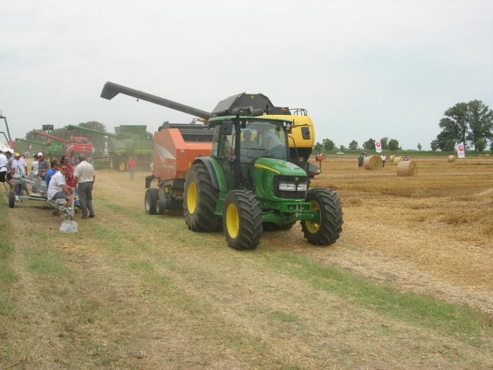 john deere 5820