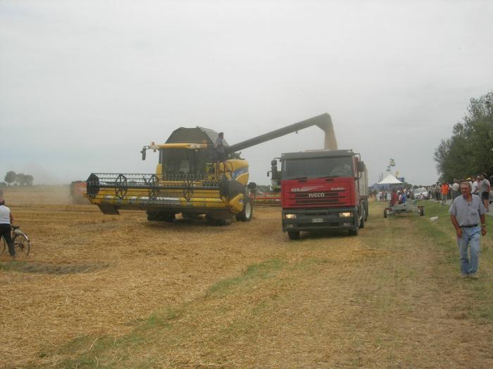 new holland cx880