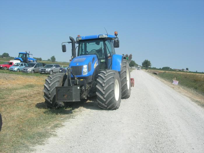 new holland tvt 190