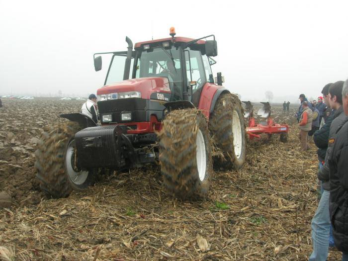 new holland g190