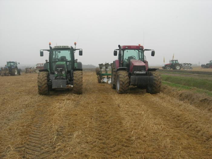 case ih mx150 e fendt 818vario