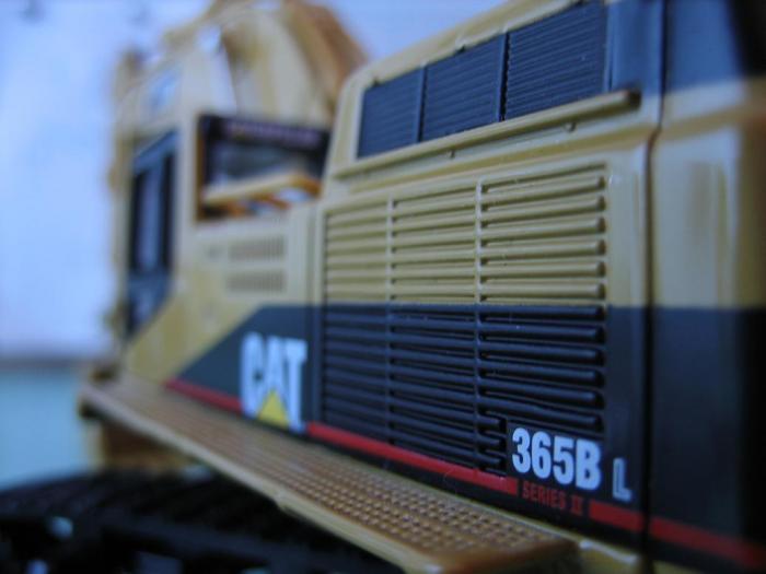 Cat 365b