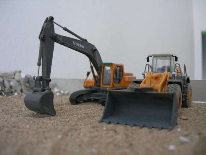 Volvo & Liebherr