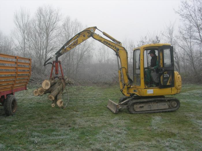 komatsu pc27r