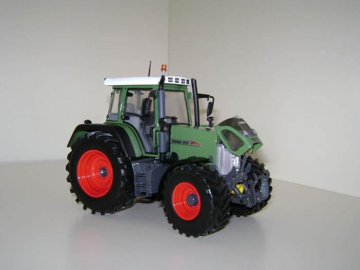 Fendt 415 Vario musetto alzato