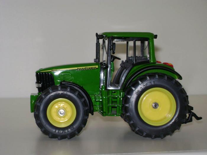 John Deere 6920s