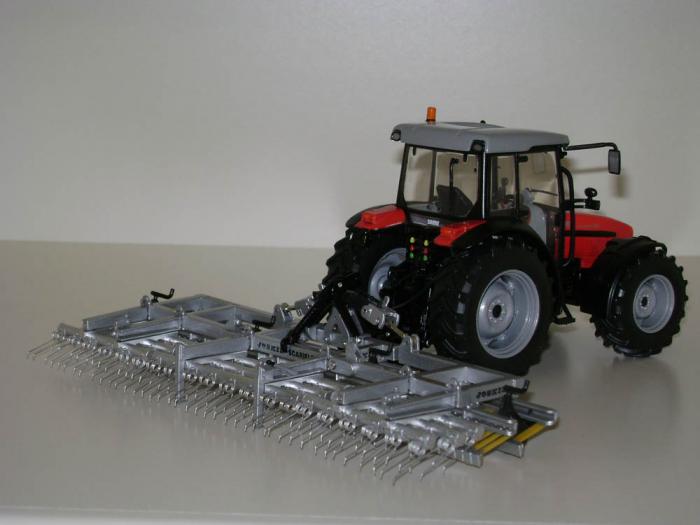 Erpice strigliatore Joskin aperto