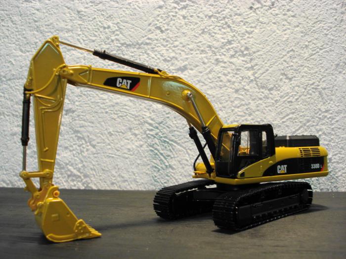 CAT 330D