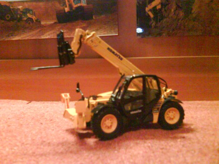 telescopico Komatsu 2