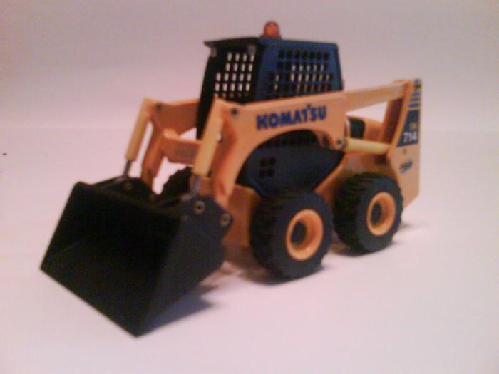 komatsu SK 714