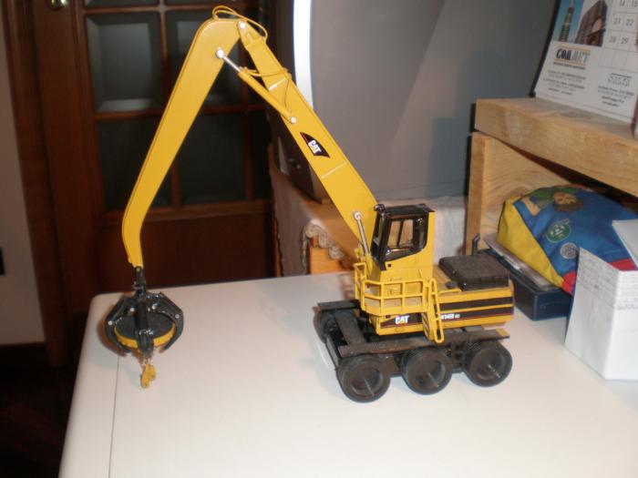 cat 325B MH 1