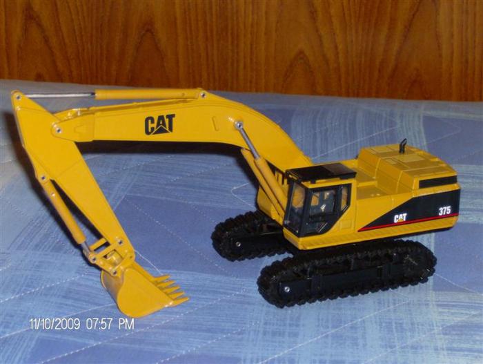 cat 375
