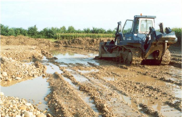 Dozer Komatsu HD155AX-3