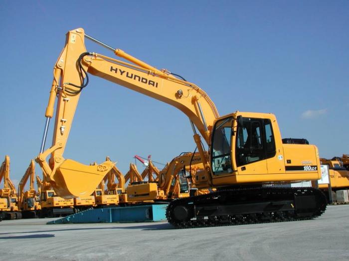 Hyundai R180LC-7 - Escavatore Cingolato