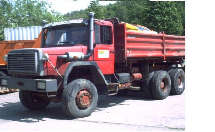 Iveco 330-30