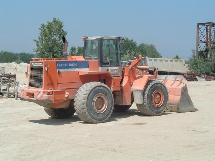 Fiat Hitachi FR220.2