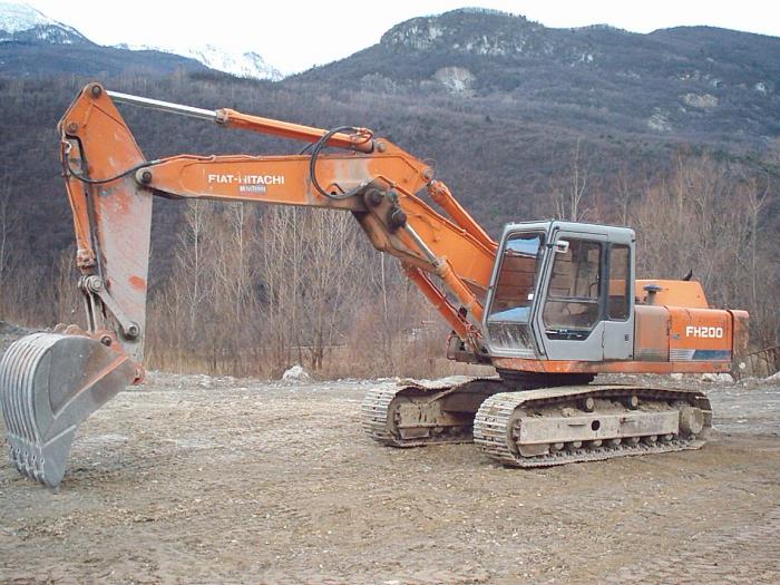 fiat hitachi fh200