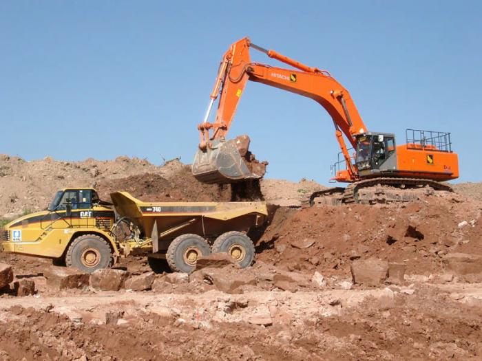 hitachi zaxis 850