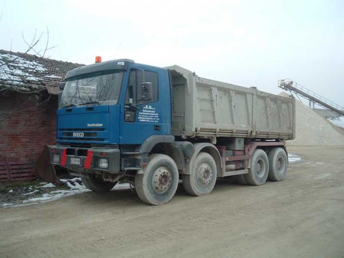 Iveco 410E42 ribaltabile trilaterale