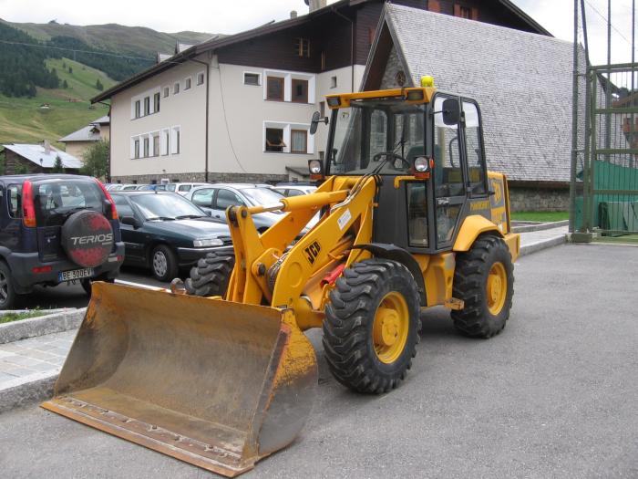 JCB 406