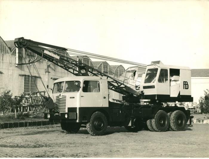 Fiorentini FB 50 Su autocarro (gru)