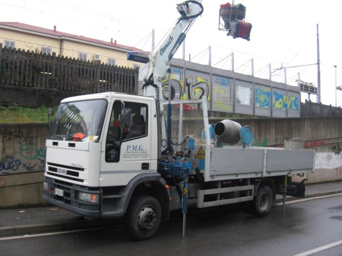 Iveco 120E23