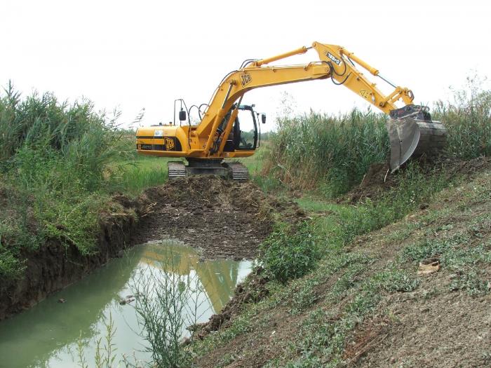 manutenzione vasche jcb