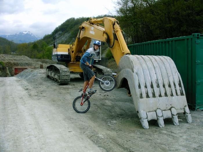 Facendo trial in cantiere.....