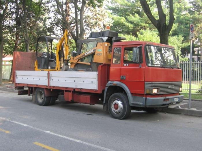 Iveco 135-17 \ CASE 40 XT \ JCB 8016