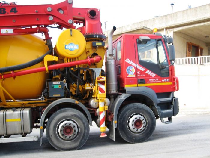 iveco trakker