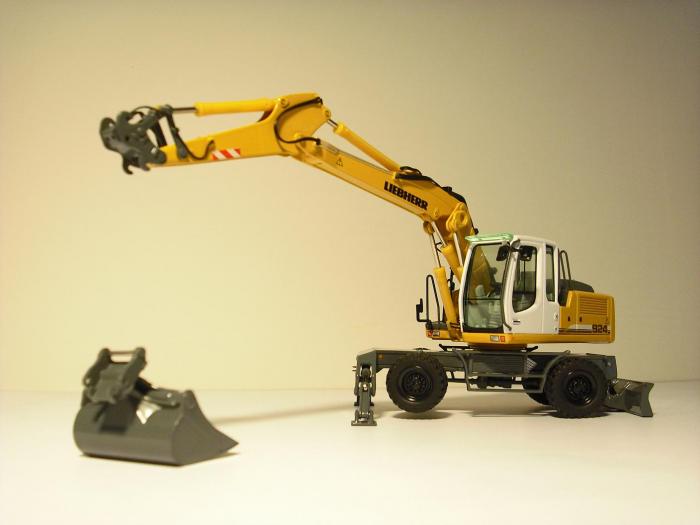 LIEBHERR A924