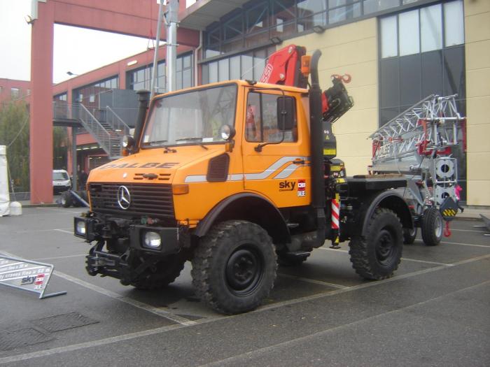 Mercedes-Benz Unimog - Dalbe