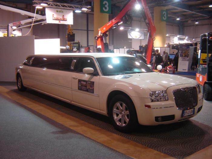 Limousine Stand Franchi gru