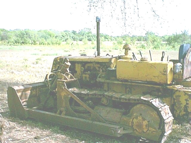 Caterpillar D4