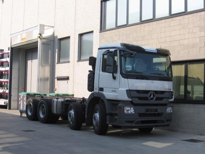 Mercedes-Benz Actros 4141