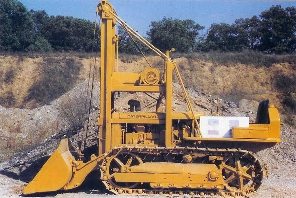 Caterpillar Traxcavators