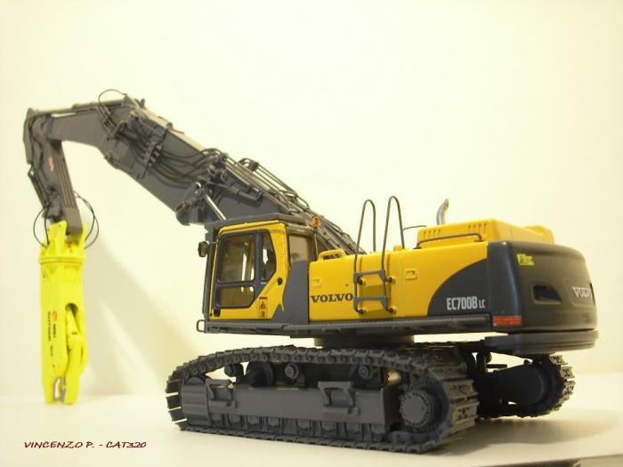 VOLVO EC700B HR