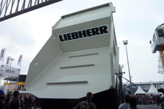 Liebherr T282C