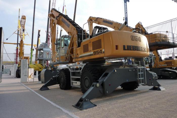 Liebherr A954C HD