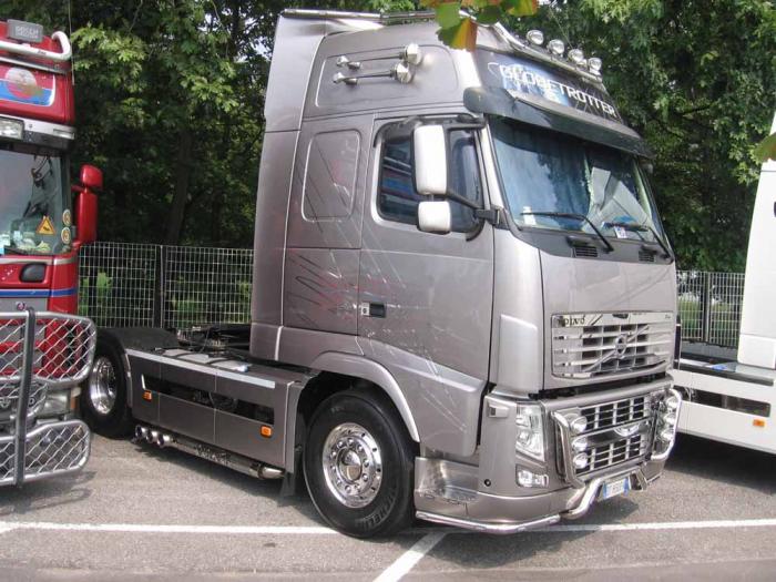 Volvo FH12-480