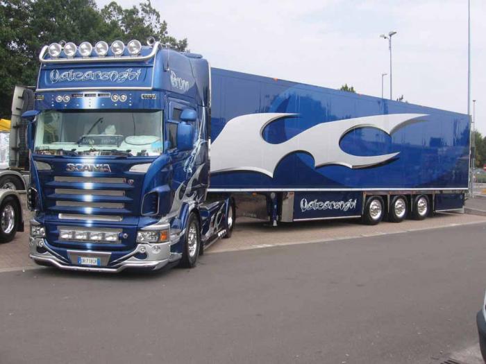 Scania R Valcarenghi "Blue Shark"