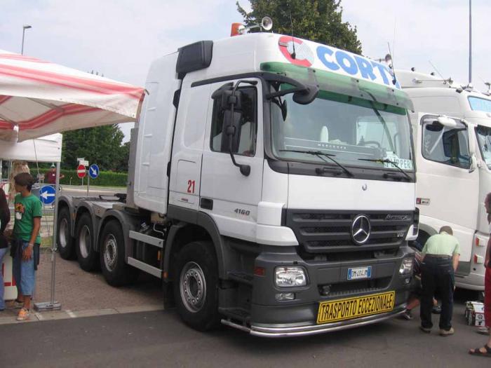MB Actros 4160 Corti