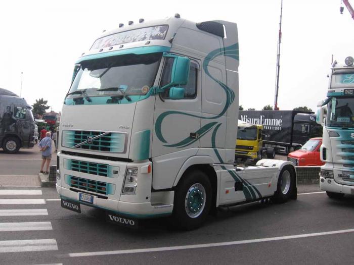 Volvo FH12-480