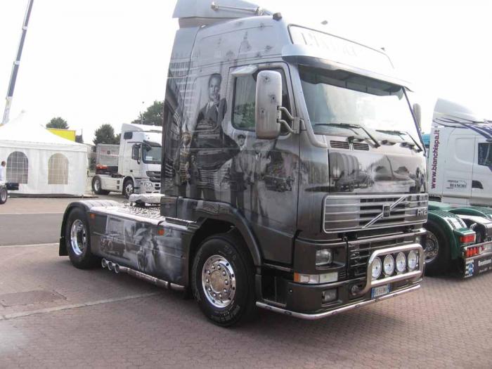 Volvo FH12 L'Intoccabile