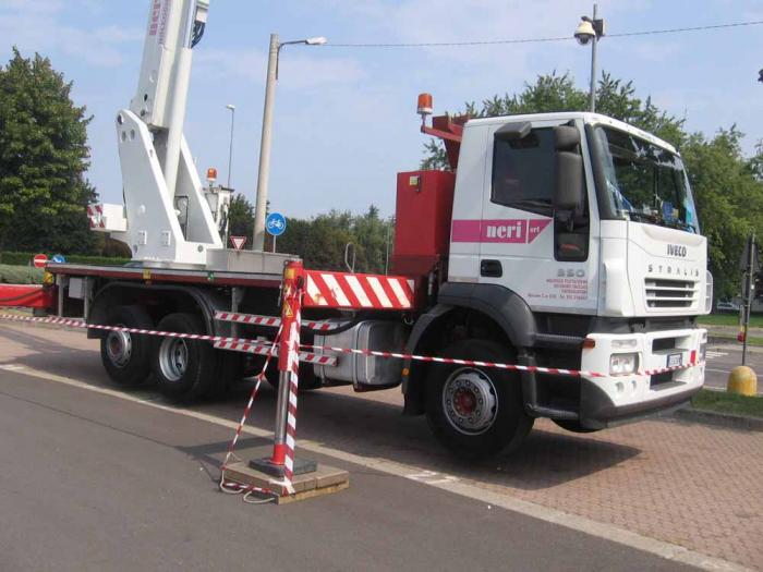 Iveco Stralis 350 Neri